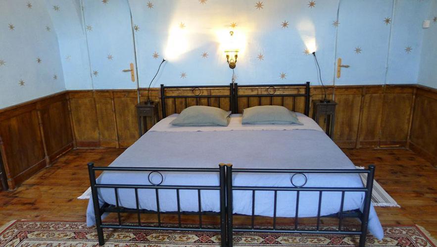 Le Manoir Villa Tarare Room photo